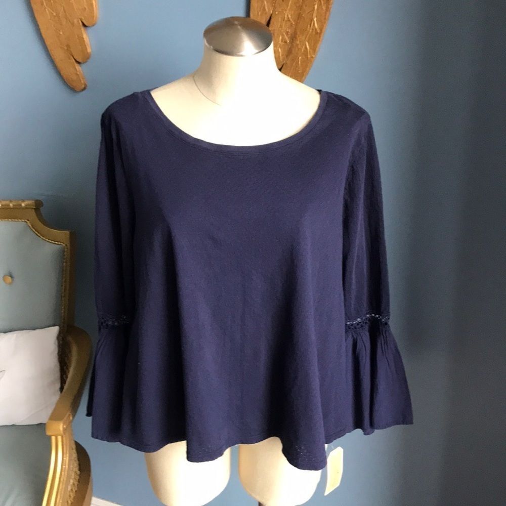 NWT Copper Key navy blue crew neck 3/4 bell sleeves A line cropped top size L